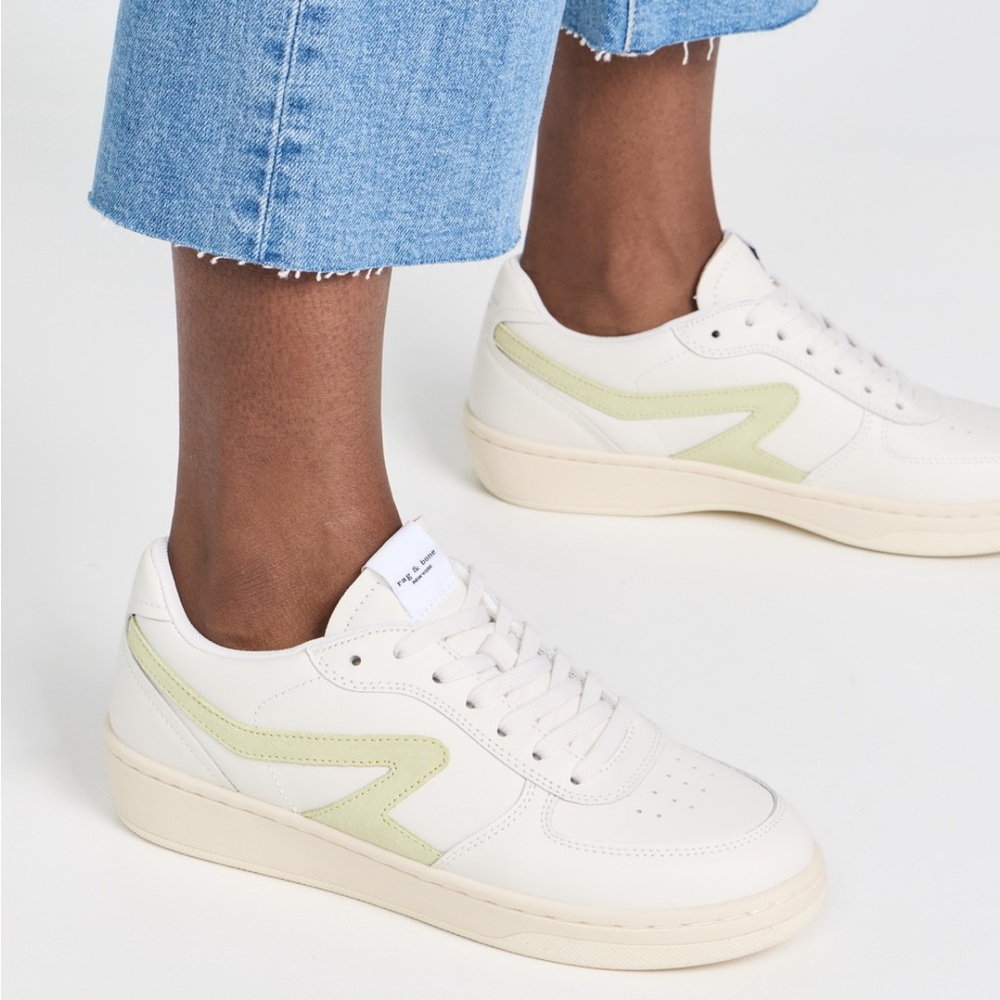 Retro Court Sneaker